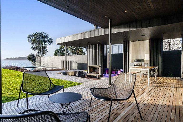 Photo of property in 34 Rawene Avenue, Westmere, Auckland, 1022