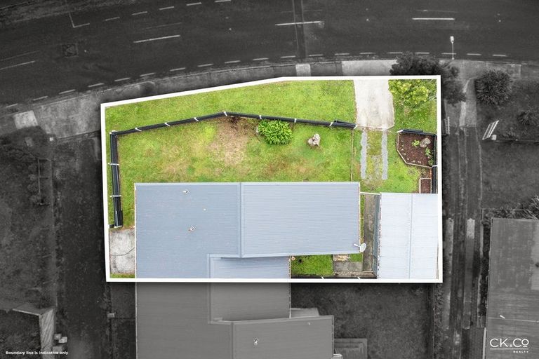 Photo of property in 79a-b Park Road, Belmont, Lower Hutt, 5010