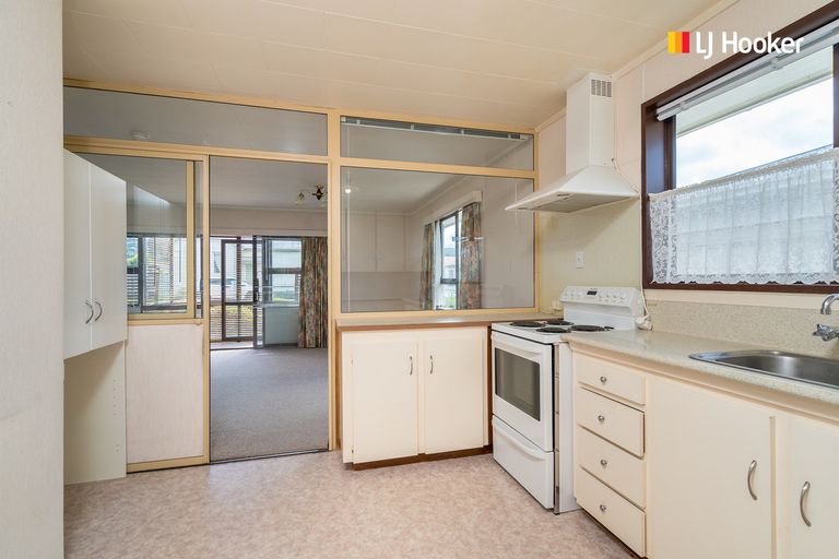 Photo of property in 171 Macandrew Road, South Dunedin, Dunedin, 9012