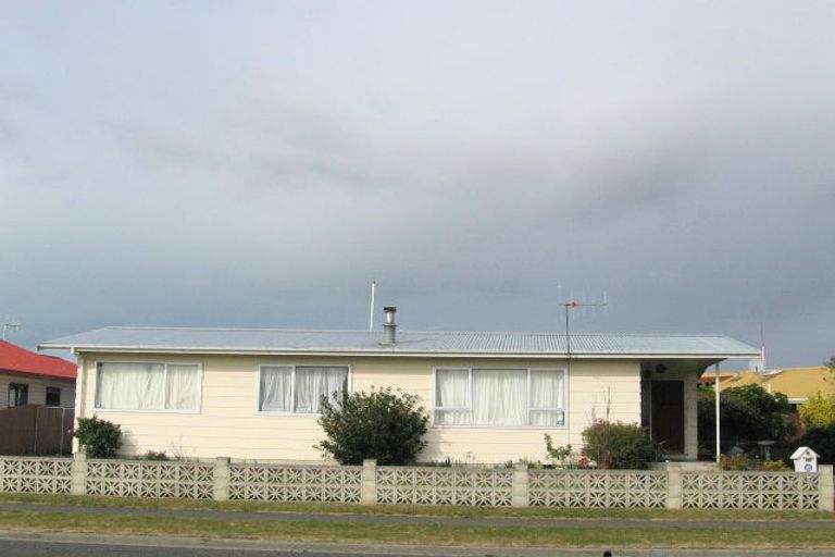 Photo of property in 95 Tait Drive, Greenmeadows, Napier, 4112