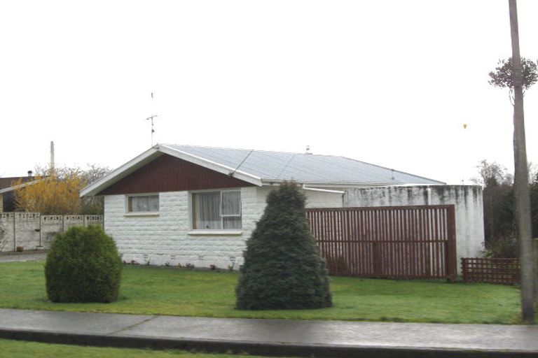 Photo of property in 49 Brydone Street, Edendale, 9825
