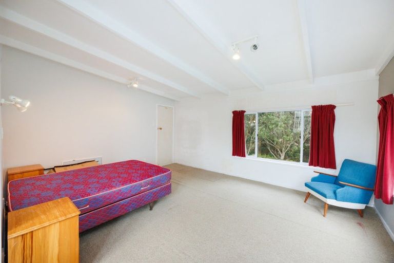 Photo of property in 111 Koputara Road, Himatangi Beach, Foxton, 4891