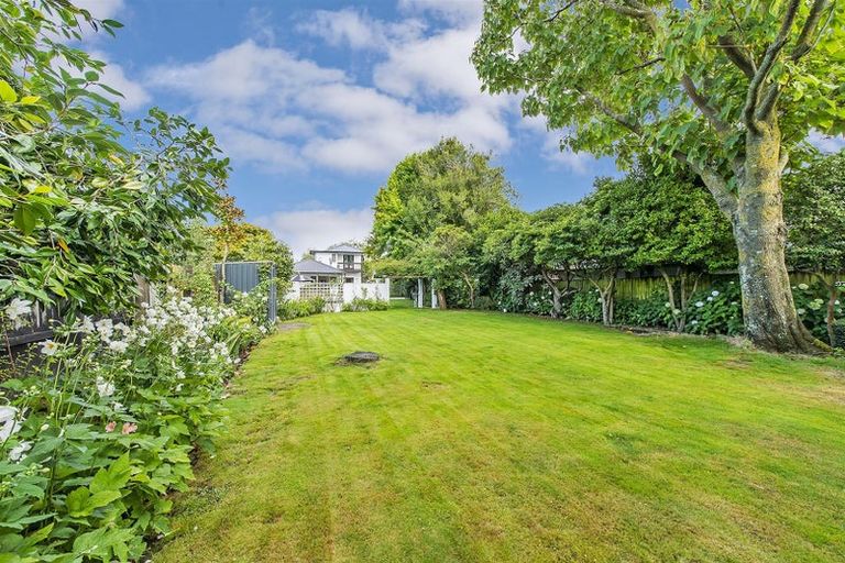 Photo of property in 36 Jacksons Road, Lyttelton, 8082