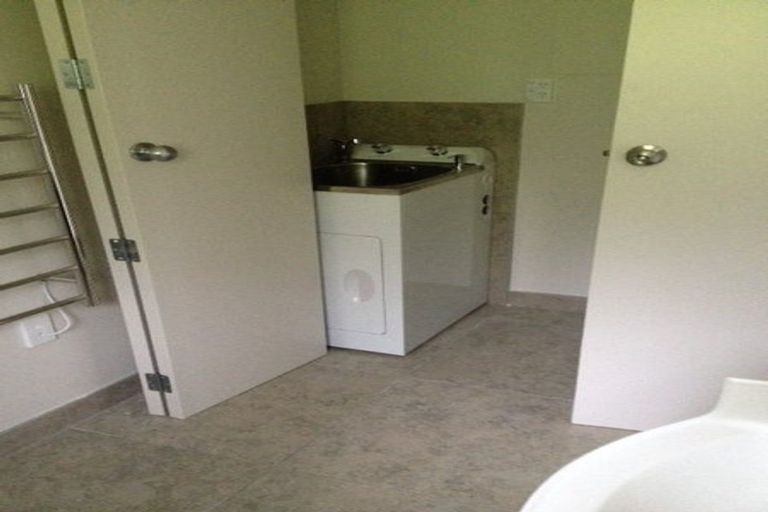 Photo of property in 23 Wilkinson Way, Browns Bay, Auckland, 0630