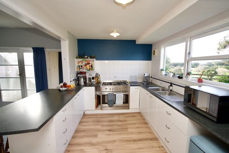 Photo of property in 22 Criterion Street, Bulls, 4818