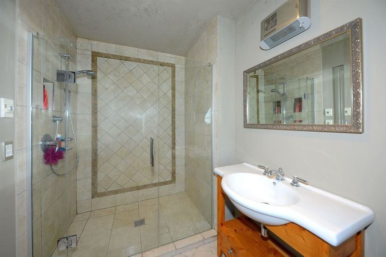 Photo of property in 68 Johns Road, Belfast, Christchurch, 8051