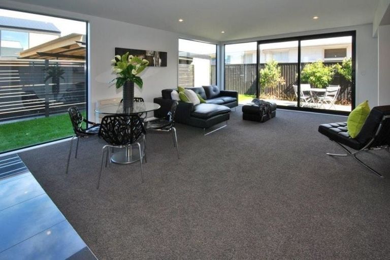 Photo of property in 385a Gloucester Street, Linwood, Christchurch, 8011
