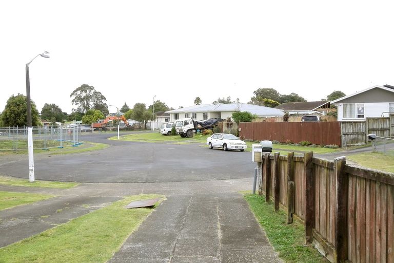 Photo of property in 7 Foster Place, Mangere East, Auckland, 2024