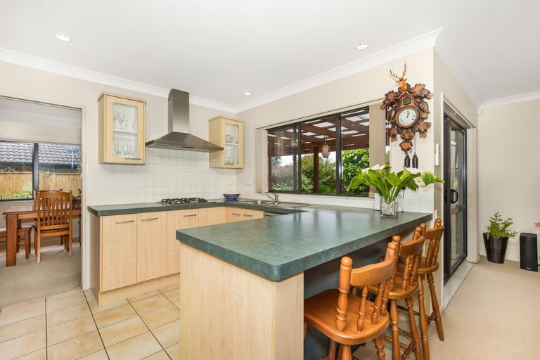 Photo of property in 45 Blackwood Drive, Wattle Downs, Auckland, 2103