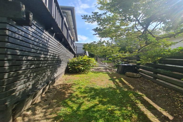 Photo of property in 57 Lucknow Road, Havelock North, 4130