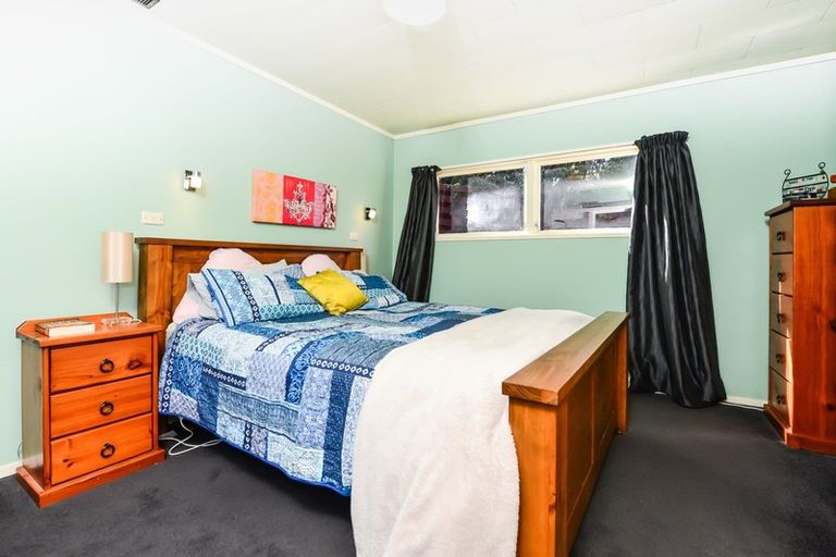 Photo of property in 15 Mclaren Place, Chedworth, Hamilton, 3210