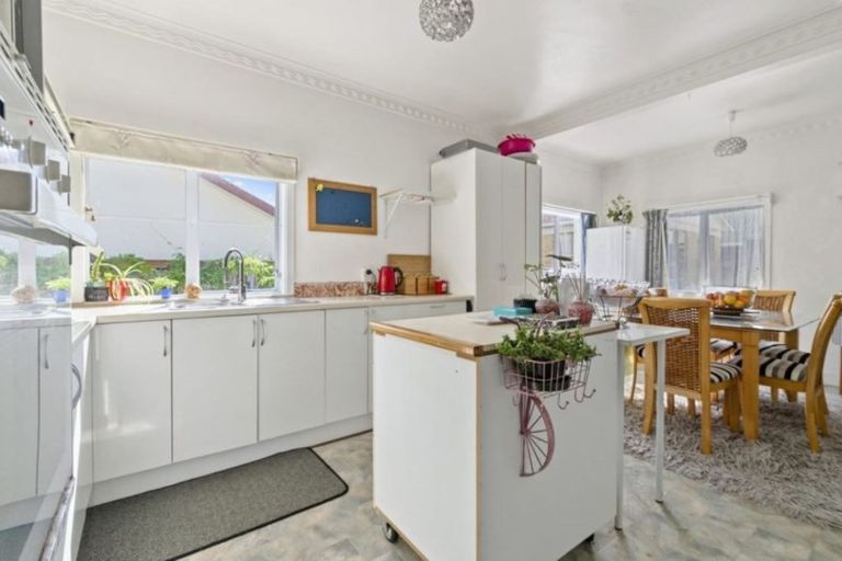 Photo of property in 10a Wood Street, Papakura, 2110
