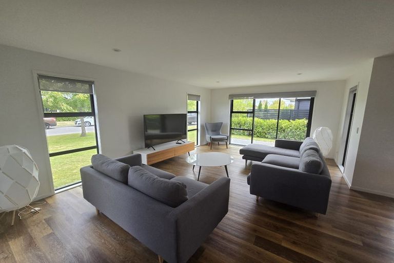 Photo of property in 17 Bastille Court, Rangatira Park, Taupo, 3330