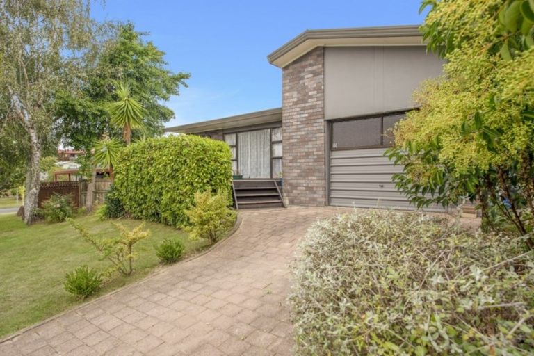 Photo of property in 10 Tupelo Street, Pukete, Hamilton, 3200