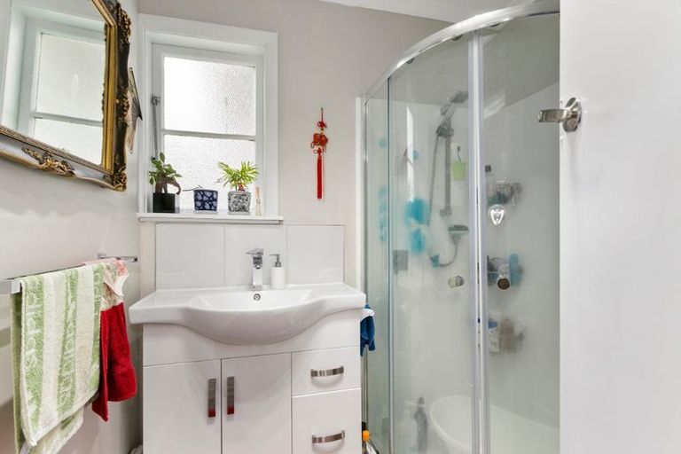 Photo of property in 47 Wellington Road, Wainuiomata, Lower Hutt, 5014