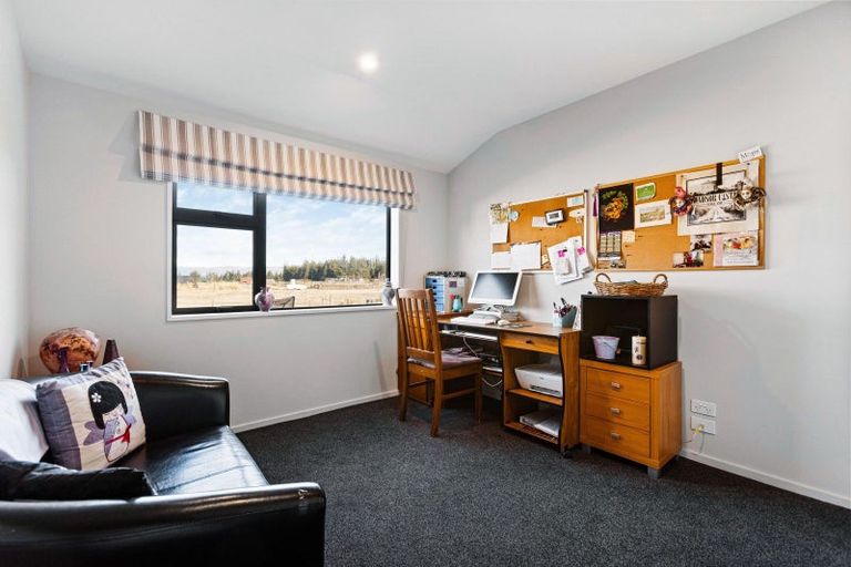 Photo of property in 48 Little Maude Drive, Lake Hawea, Wanaka, 9382