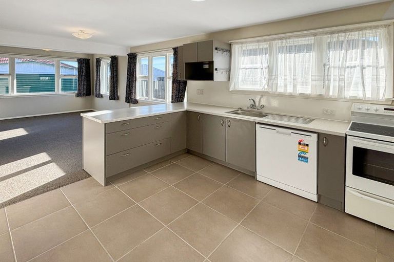 Photo of property in 3 Ormandy Place, Bromley, Christchurch, 8062