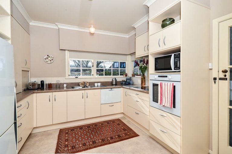 Photo of property in 6 Dalethorpe Avenue, Fairfield, Hamilton, 3214