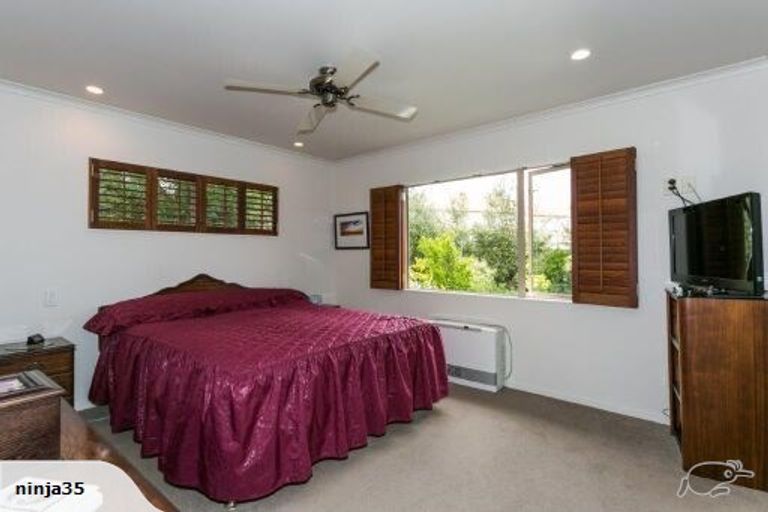 Photo of property in 28 Russell Robertson Drive, Havelock North, 4130