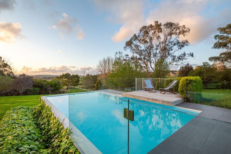 Photo of property in 392 Bawden Road, Dairy Flat, Albany, 0792