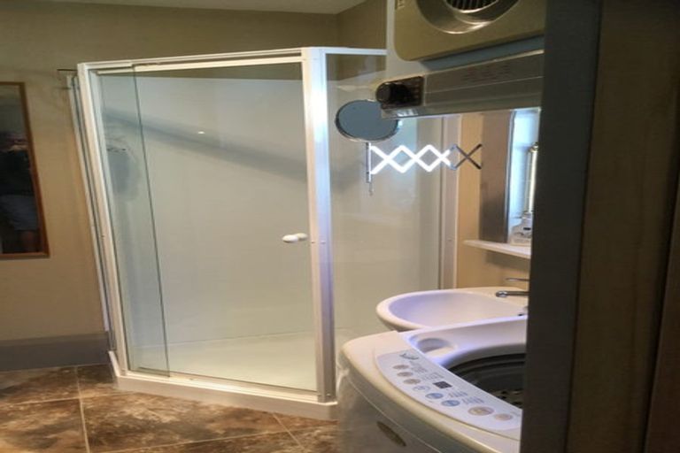 Photo of property in 1/8 Nayland Street, Sumner, Christchurch, 8081