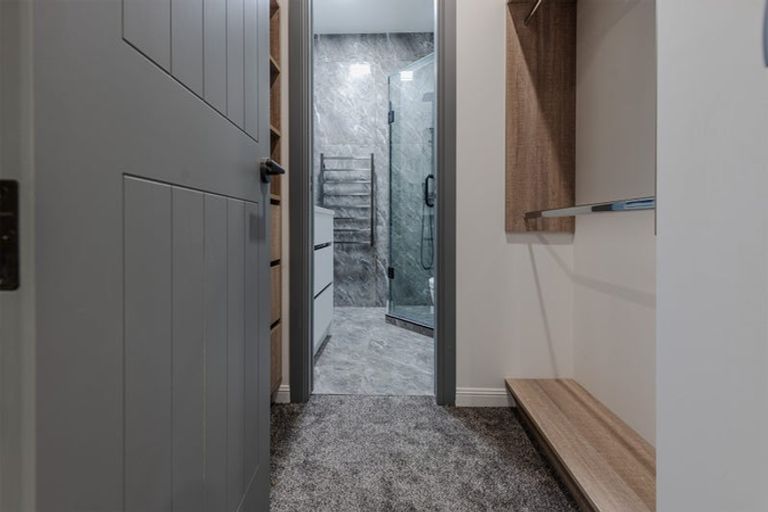 Photo of property in 14 Greenstead Close, Flat Bush, 2019