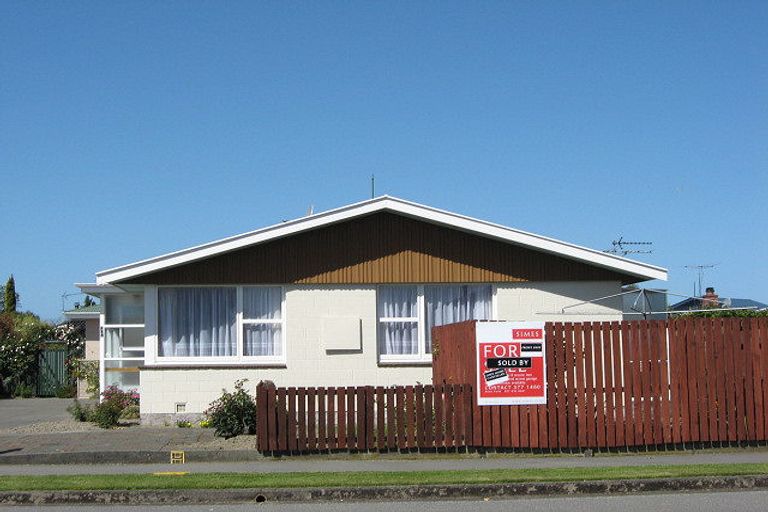 Photo of property in 60a Durham Street, Rangiora, 7400