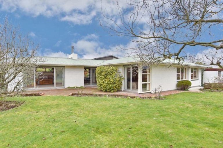 Photo of property in 26a Guinness Crescent, Ilam, Christchurch, 8041