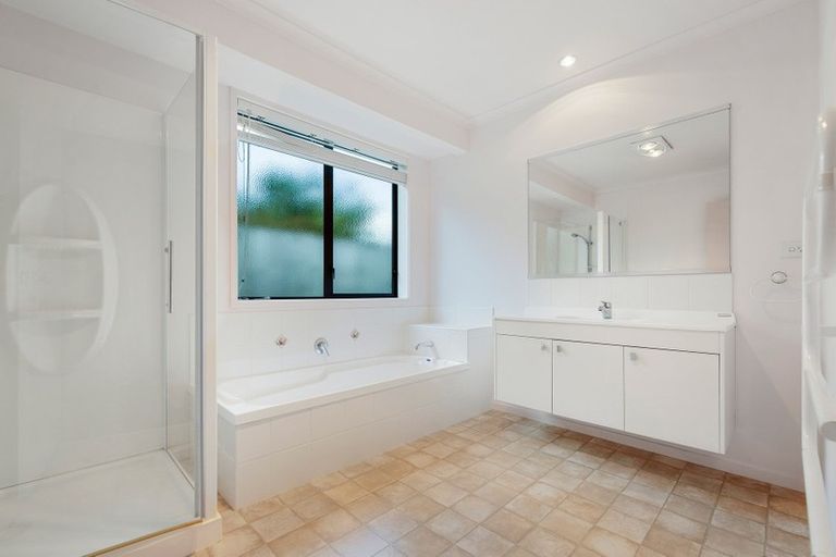 Photo of property in 32 Riverholm Drive, Mangakakahi, Rotorua, 3015