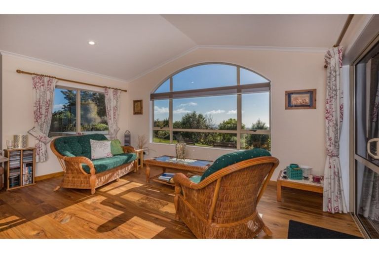 Photo of property in 206 Te Toiroa Road, Ngunguru, Whangarei, 0173