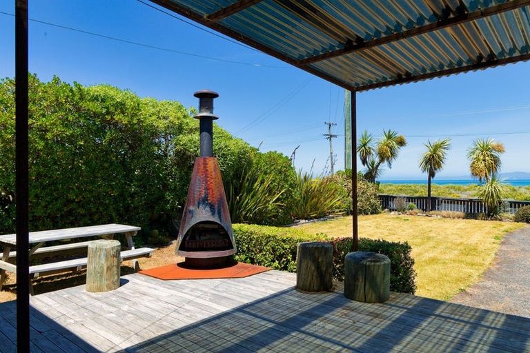 Photo of property in 19 South Bay Parade, South Bay, Kaikoura, 7300