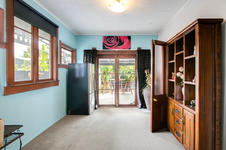 Photo of property in 41 Carnell Street, Napier South, Napier, 4110