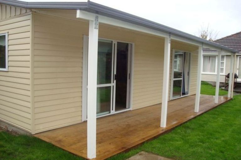 Photo of property in 8 Colman Avenue, Sockburn, Christchurch, 8042