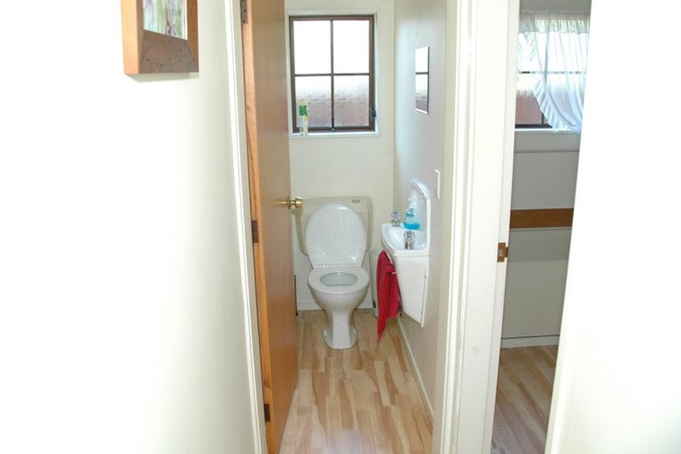 Photo of property in 36a Hardy Street, Waterloo, Lower Hutt, 5011