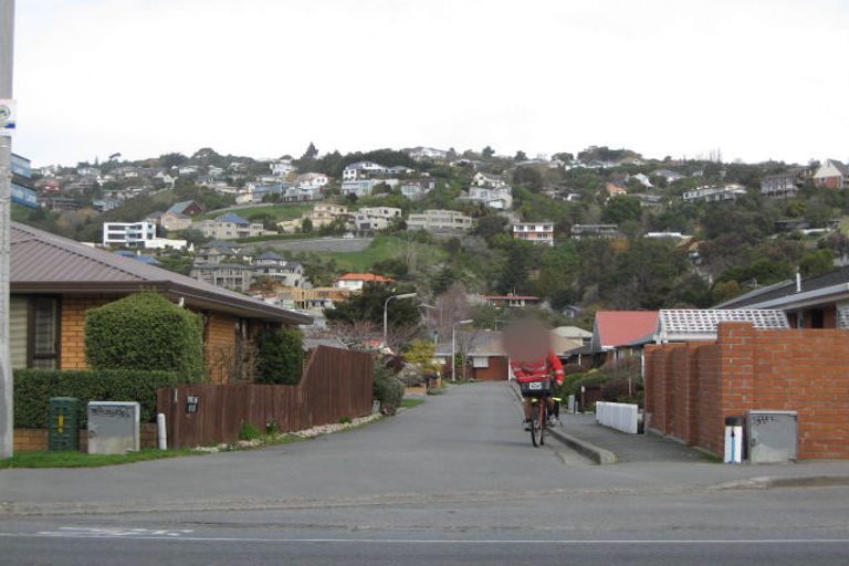 Photo of property in 9 Torvill And Dean Lane, Cashmere, Christchurch, 8022