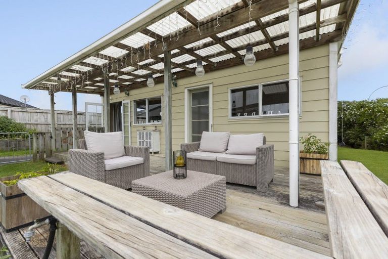 Photo of property in 19 Tuahu Place, Waitara, 4320