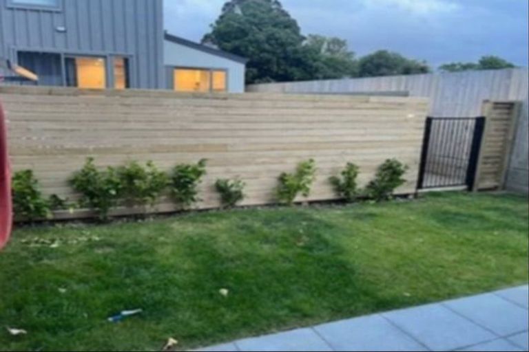Photo of property in 1/130 Richmond Street, Petone, Lower Hutt, 5012