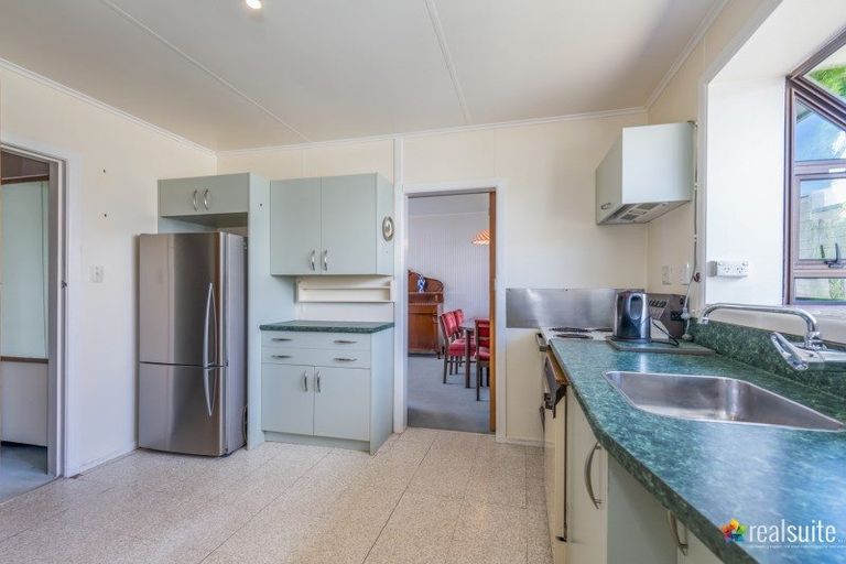 Photo of property in 48b Queens Grove, Hutt Central, Lower Hutt, 5010