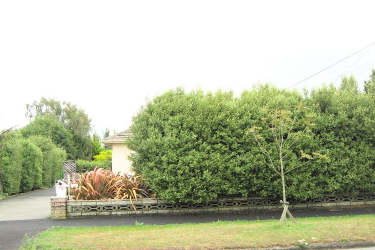 Photo of property in 2/49 Mcbratneys Road, Dallington, Christchurch, 8061