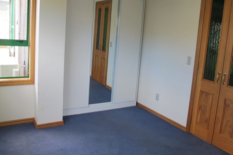 Photo of property in 33 Eastbourne Street, Caversham, Dunedin, 9012