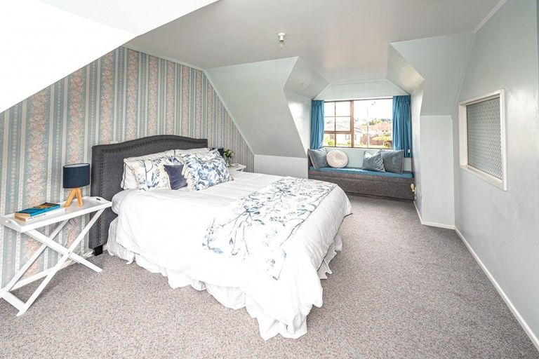 Photo of property in 5 Hampton Place, Springvale, Whanganui, 4501