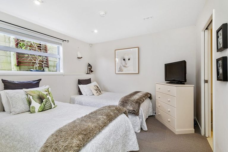 Photo of property in 8a Hollies Crescent, Johnsonville, Wellington, 6037