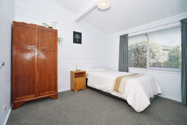 Photo of property in 98 Howell Avenue, Riverlea, Hamilton, 3216