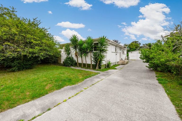 Photo of property in 9 President Avenue, Papakura, 2110