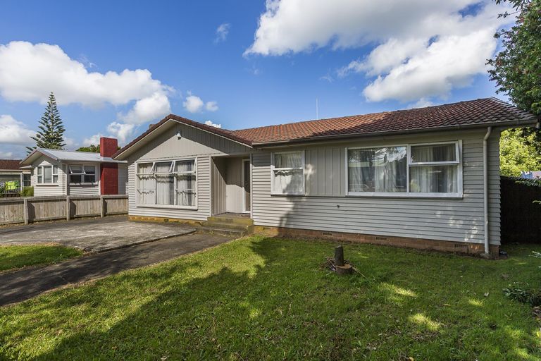 Photo of property in 136 Rowandale Avenue, Manurewa, Auckland, 2102