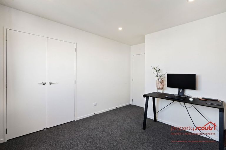 Photo of property in 27b Westgate Drive, Westgate, Auckland, 0614