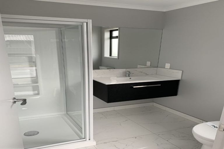 Photo of property in 55 Sentinel Avenue, Omokoroa, 3114