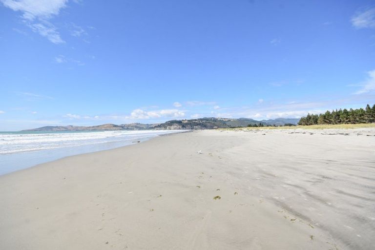 Photo of property in 9 Okahau Terrace, Warrington, 9471