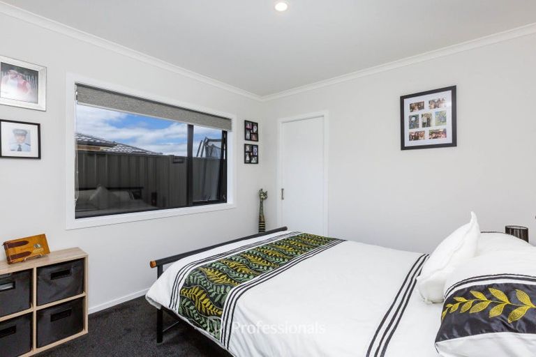 Photo of property in 34 Filmer Crescent, Wallaceville, Upper Hutt, 5018