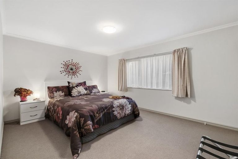 Photo of property in 21 Dowman Place, Te Puke, 3119